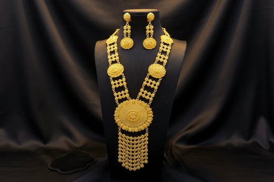 classic gold plated jewelry with elegant luxury design