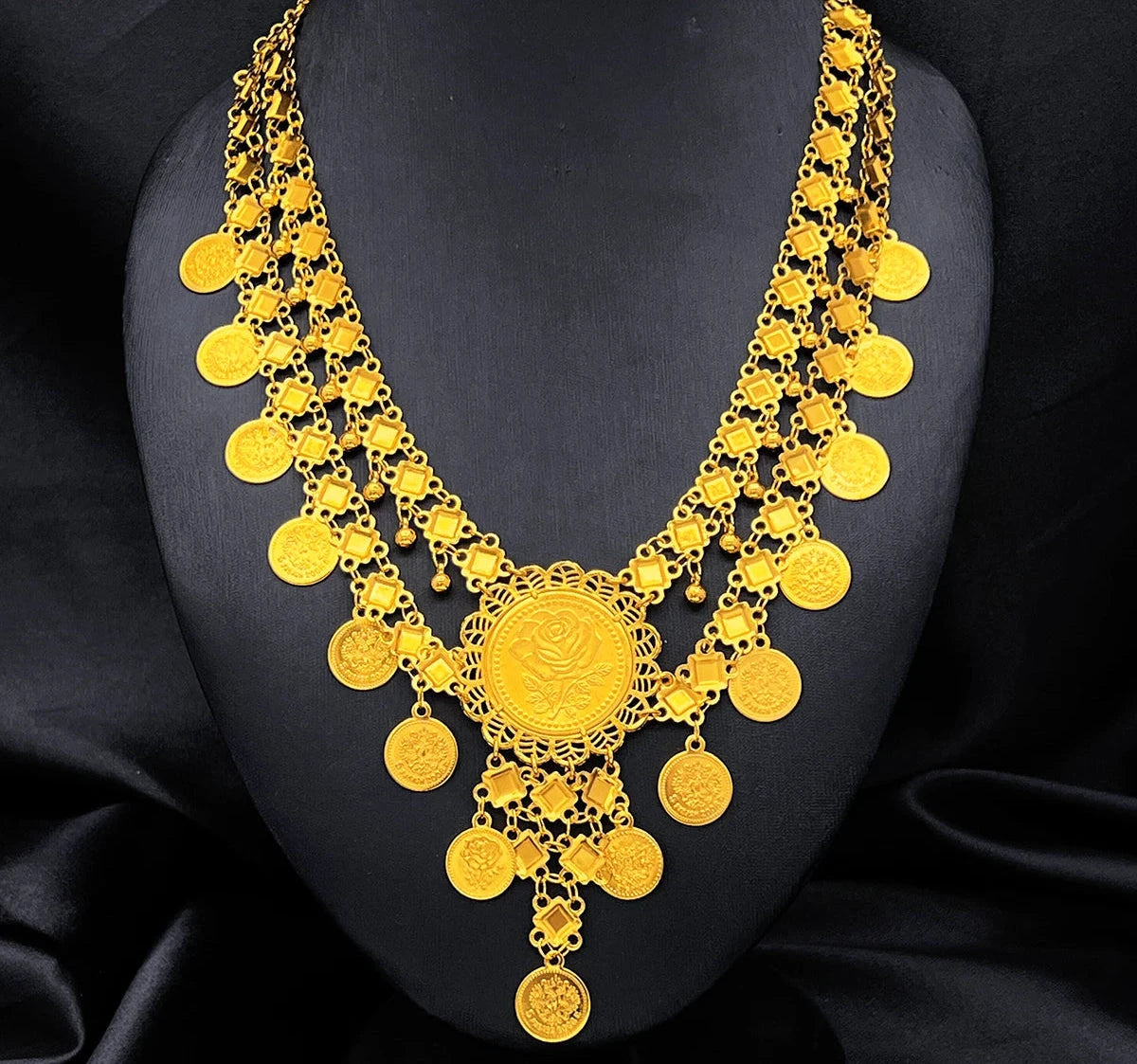 coin gold plated jewelry with elegant luxury design