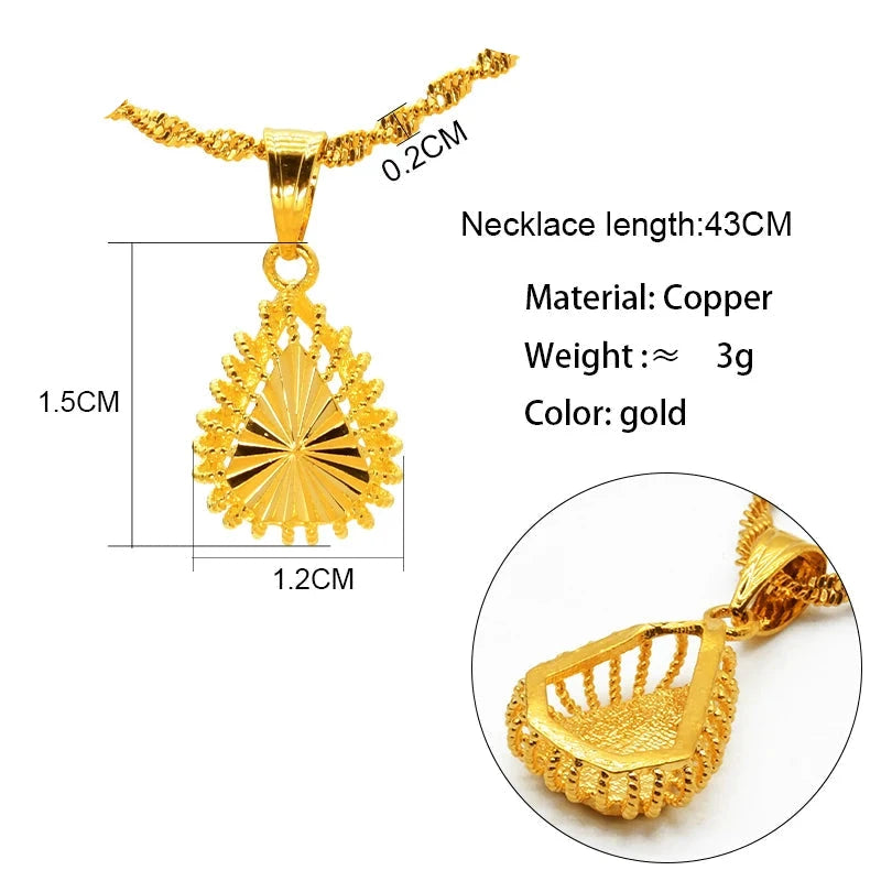 triangle Gold necklace with pendant, showing dimensions and material details on a white background.