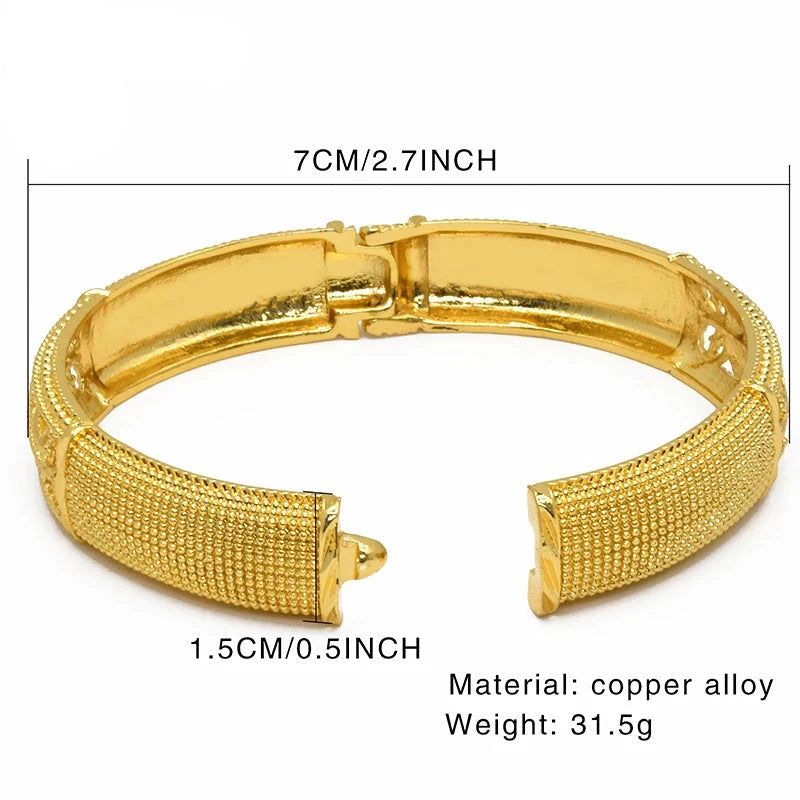 Aveline Charm Design Gold-Plated Bracelet Everyday Style by Charm Jewelry