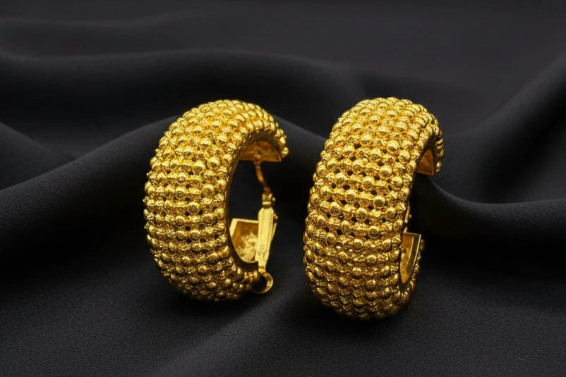 geometric gold plated jewelry with elegant luxury design